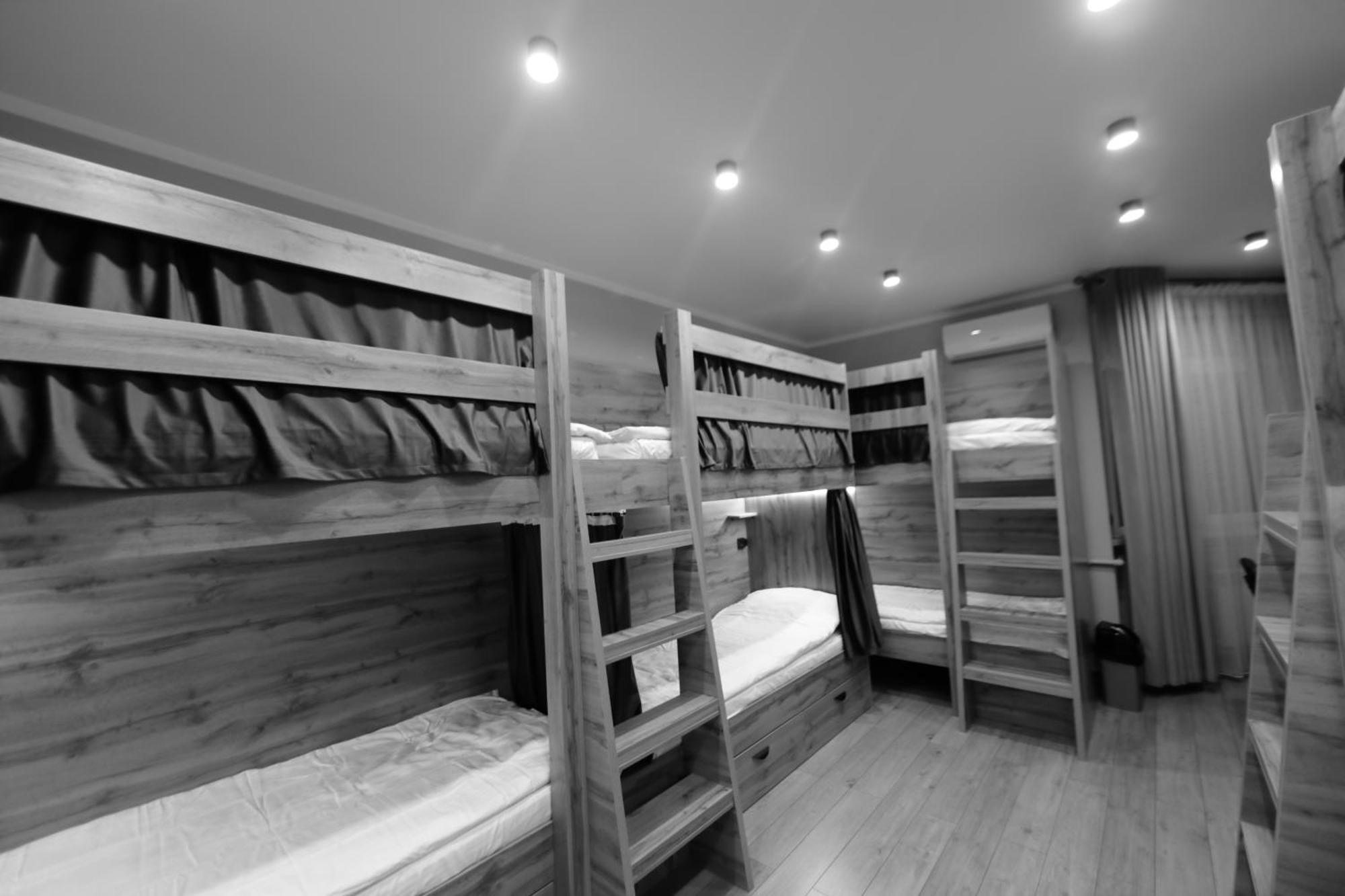 Cozy Hostel Bishkek Exterior photo