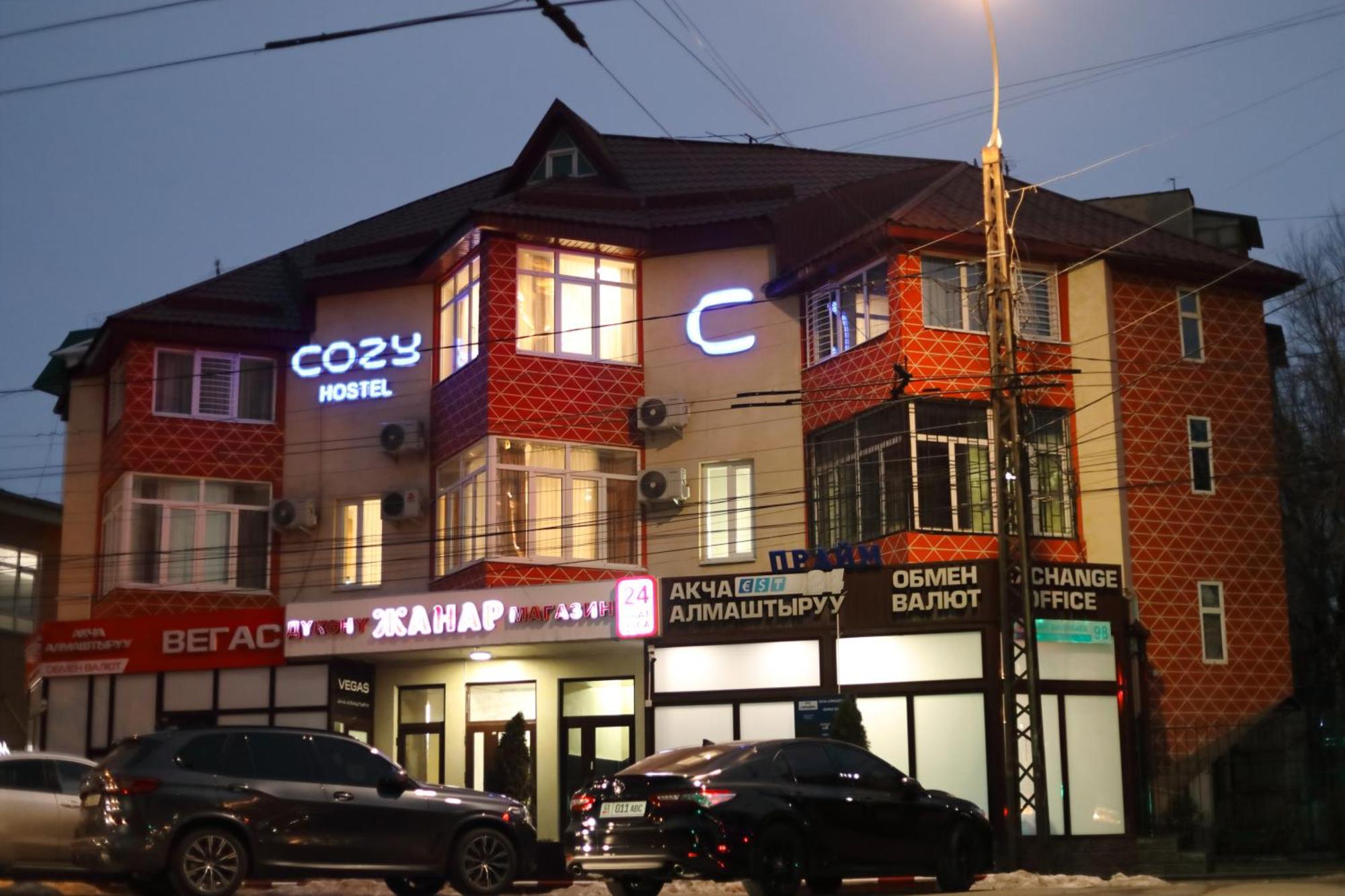 Cozy Hostel Bishkek Exterior photo