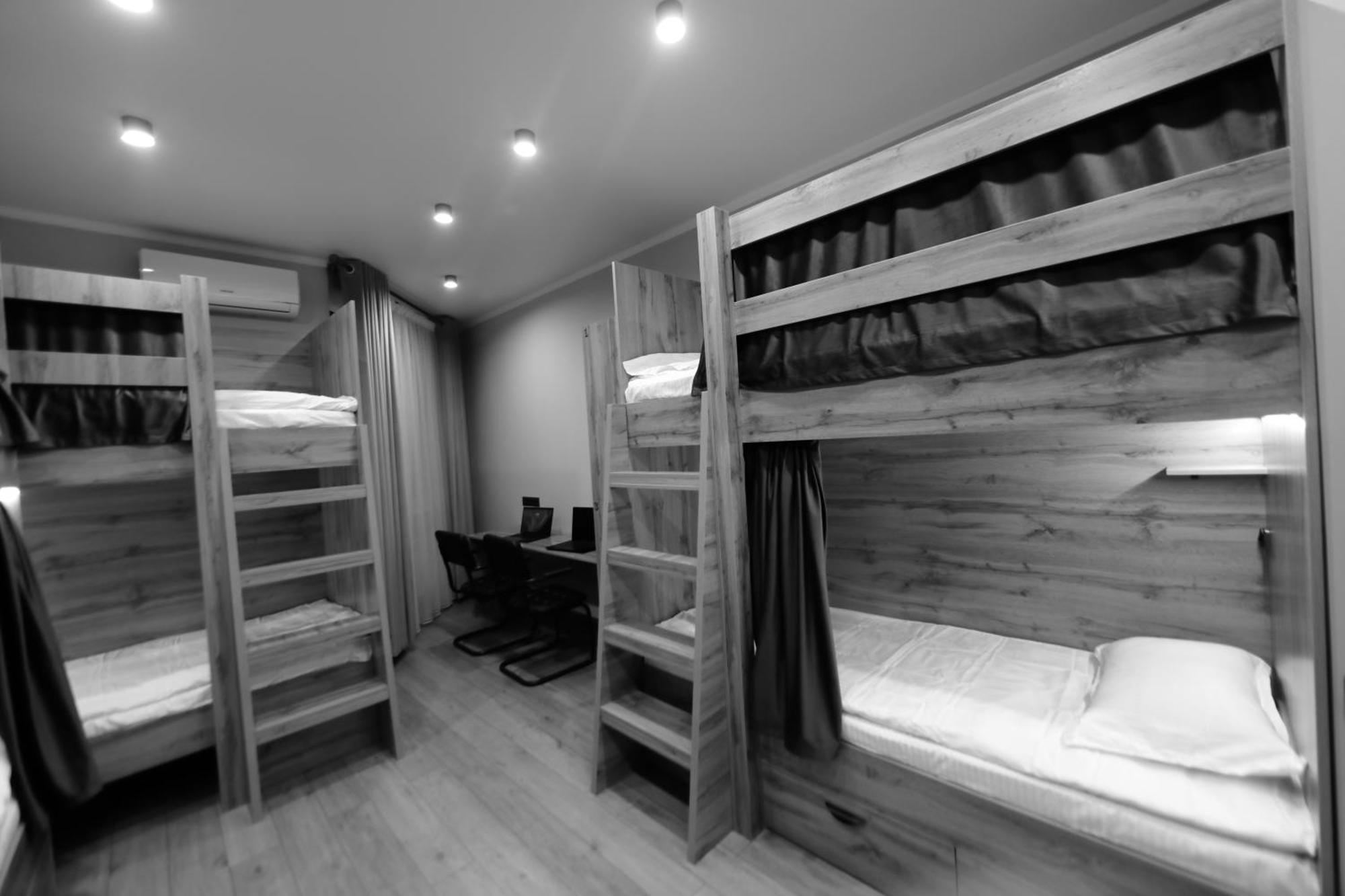 Cozy Hostel Bishkek Exterior photo